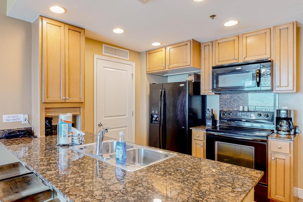 Sterling Breeze 1705 Apartment *